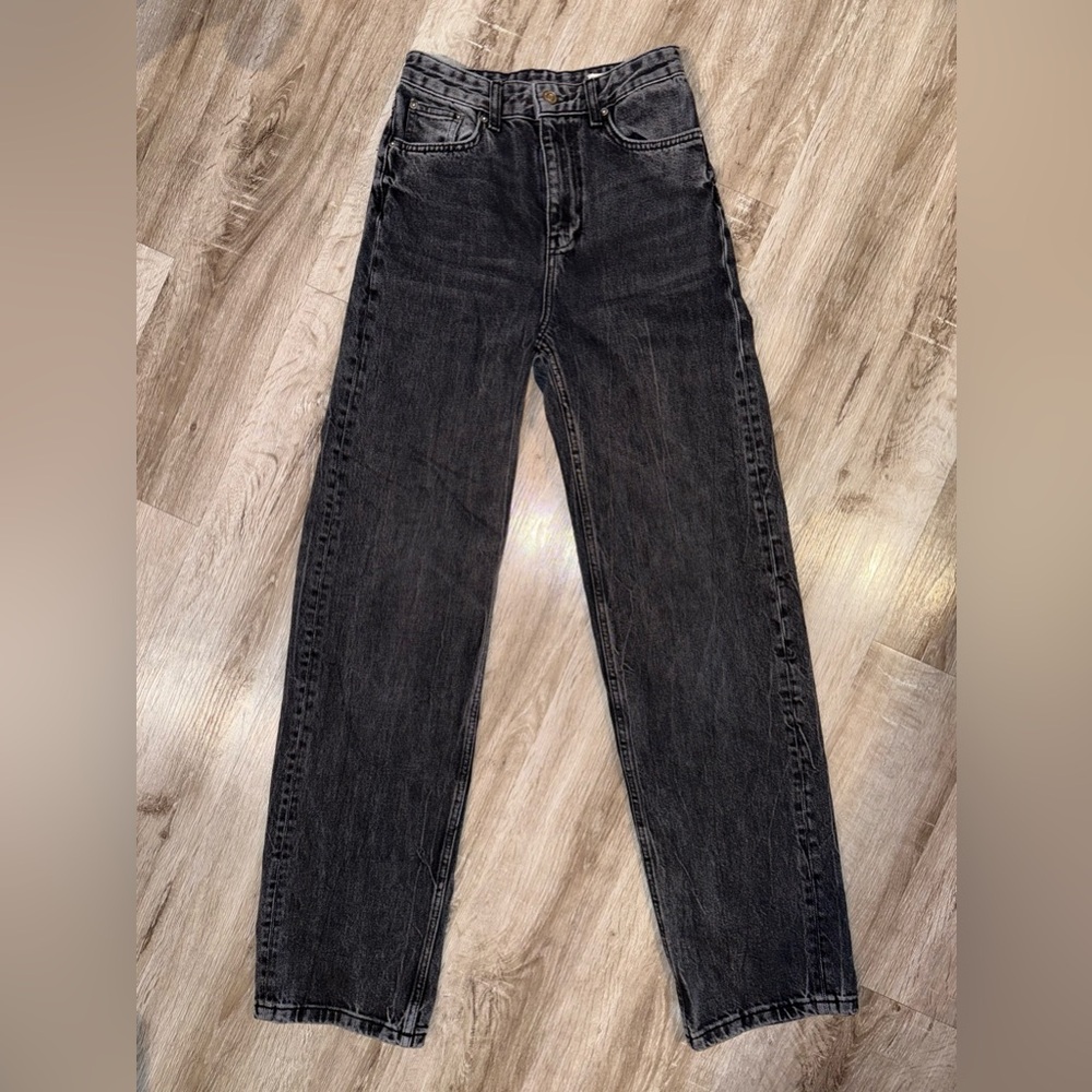 Zara Relaxed Straight Leg Jeans Washed Black size 0